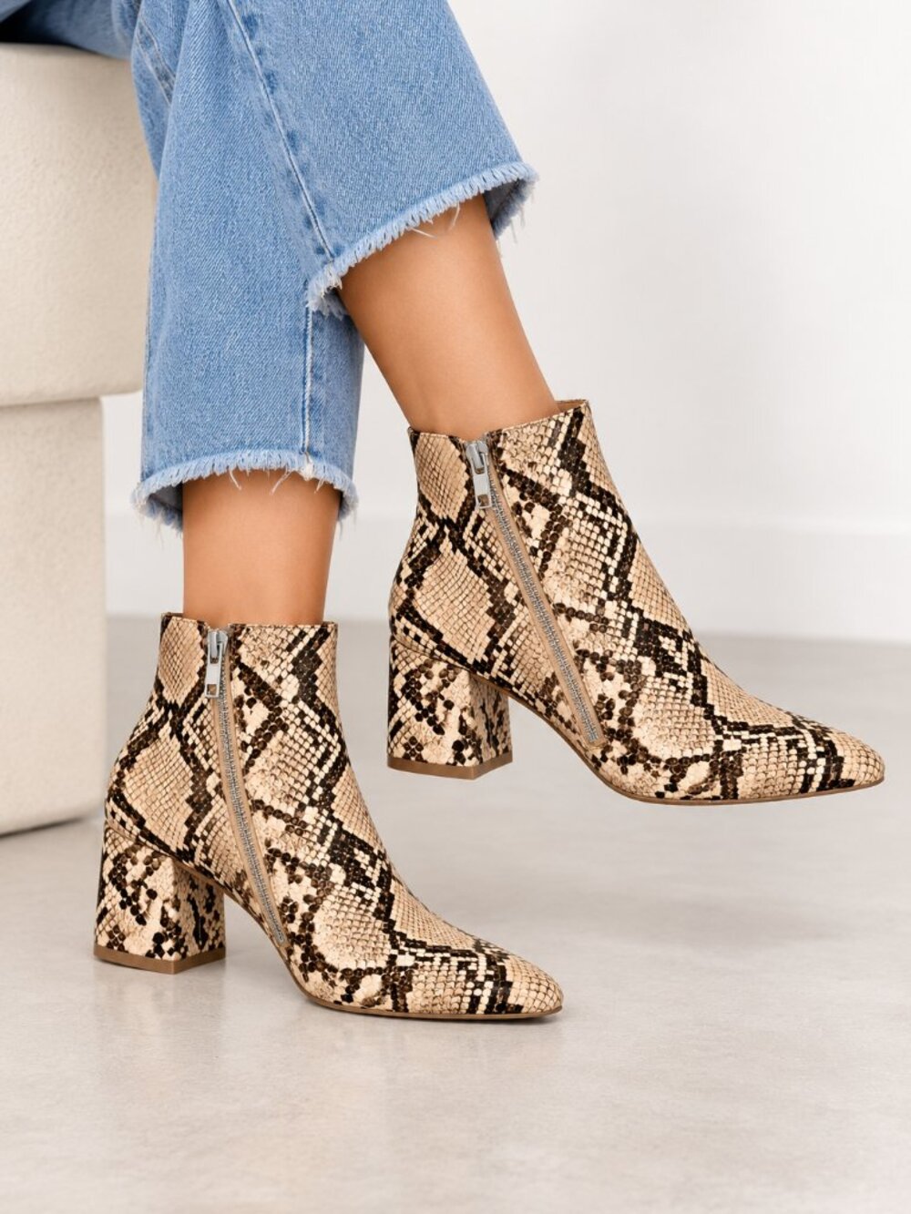 Steve Madden Snake Print Pointed-Toe Ankle Boots NWT